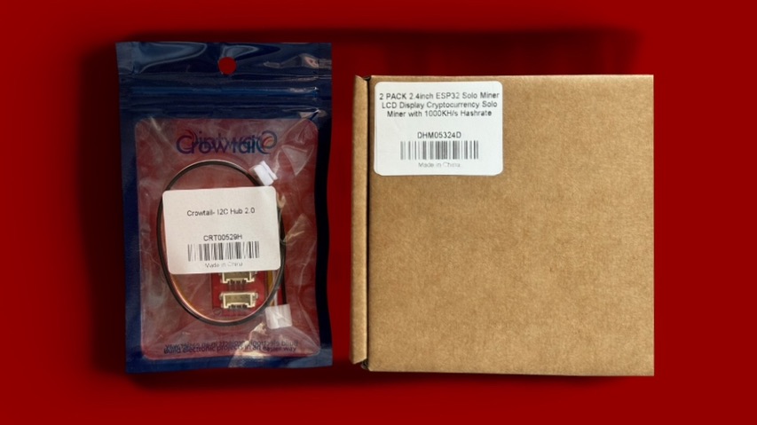 Pack de dos ESP32 Solo Miner LCD Display de Elecrow junto al Crowtail HUB 2.0