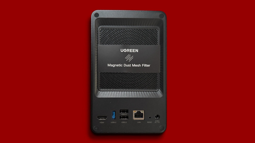 Ugreen: dxp2800GT front