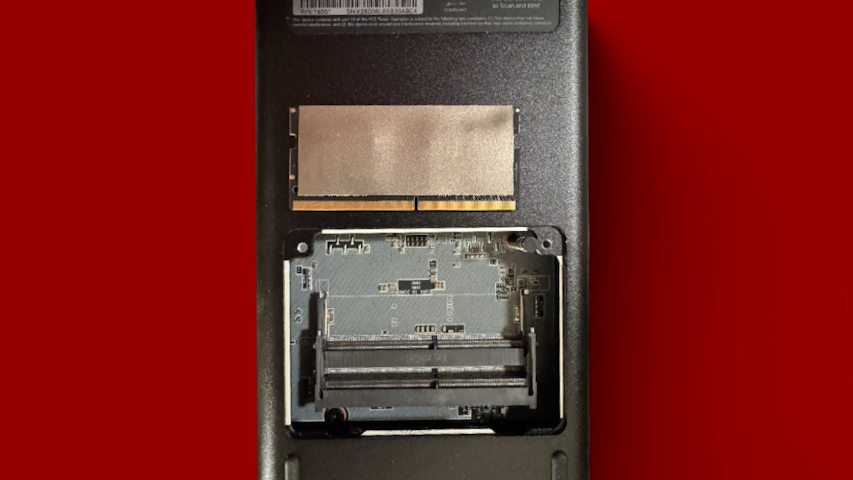 Ugreen: dxp2800GT front